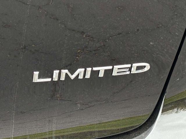 2027 Chrysler Pacifica PACIFICA LIMITED
