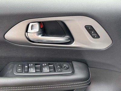 2027 Chrysler Pacifica PACIFICA LIMITED