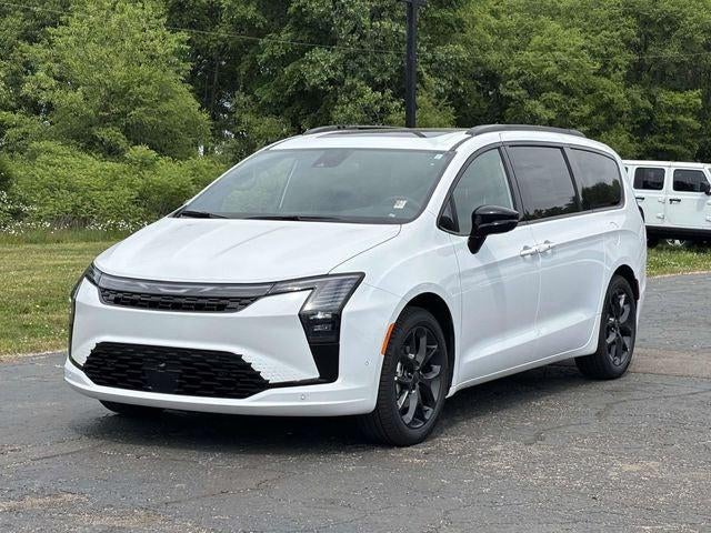 2027 Chrysler Pacifica PACIFICA LIMITED