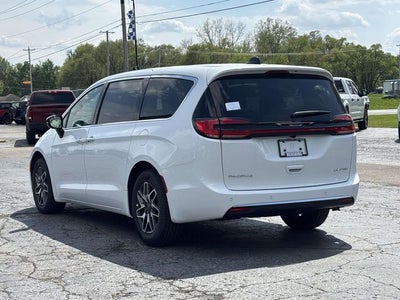 2027 Chrysler Pacifica PACIFICA LIMITED