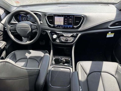 2027 Chrysler Pacifica PACIFICA LIMITED