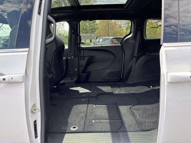 2027 Chrysler Pacifica PACIFICA LIMITED