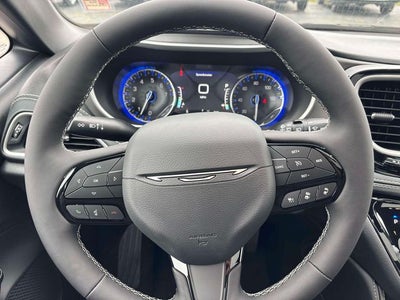 2027 Chrysler Pacifica PACIFICA LIMITED