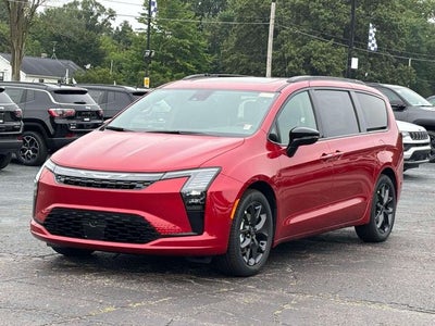 2027 Chrysler Pacifica PACIFICA LIMITED