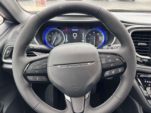 2027 Chrysler Pacifica PACIFICA LIMITED