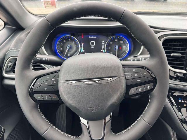 2027 Chrysler Pacifica PACIFICA LIMITED