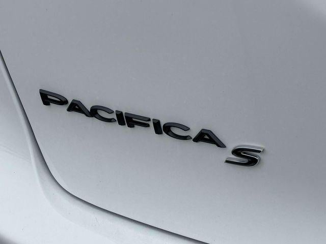 2027 Chrysler Pacifica PACIFICA LIMITED