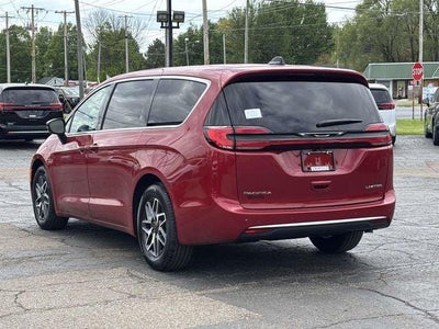 2027 Chrysler Pacifica PACIFICA LIMITED