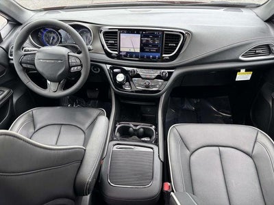 2027 Chrysler Pacifica PACIFICA LIMITED