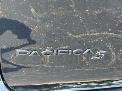 2027 Chrysler Pacifica PACIFICA LIMITED