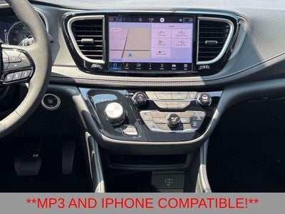 2027 Chrysler Pacifica PACIFICA LIMITED