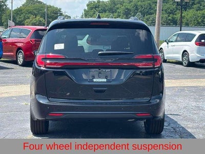 2027 Chrysler Pacifica PACIFICA LIMITED