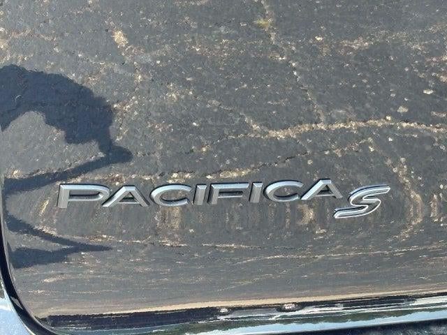 2027 Chrysler Pacifica PACIFICA LIMITED