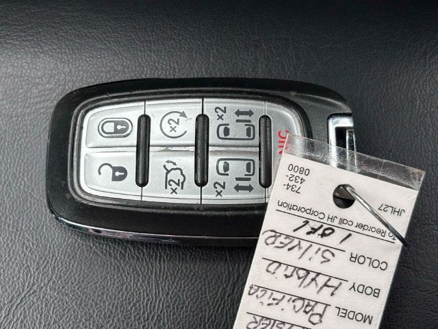 2023 Chrysler Pacifica Touring L