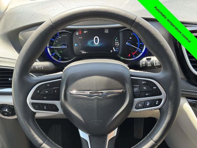 2023 Chrysler Pacifica Hybrid Touring L