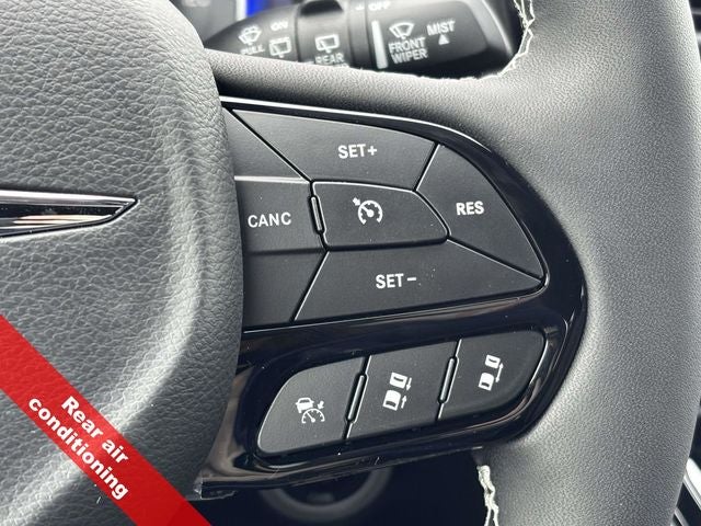 2026 Chrysler Pacifica PACIFICA SELECT AWD