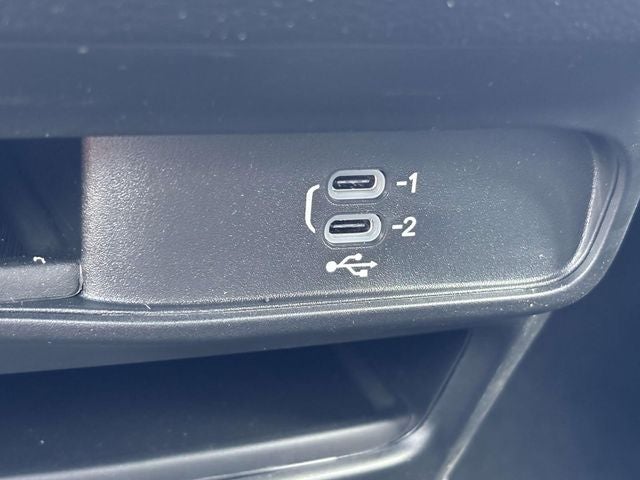 2027 Chrysler Pacifica PACIFICA SELECT AWD
