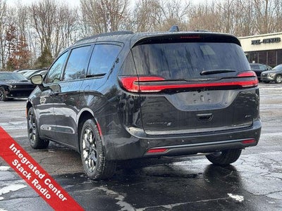 2026 Chrysler Pacifica PACIFICA SELECT AWD