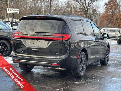 2026 Chrysler Pacifica PACIFICA SELECT AWD