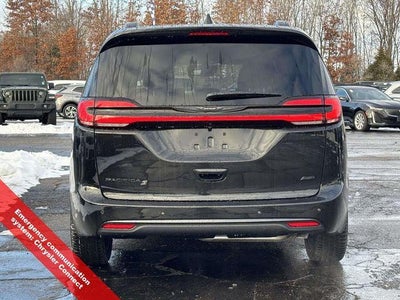 2026 Chrysler Pacifica PACIFICA SELECT AWD