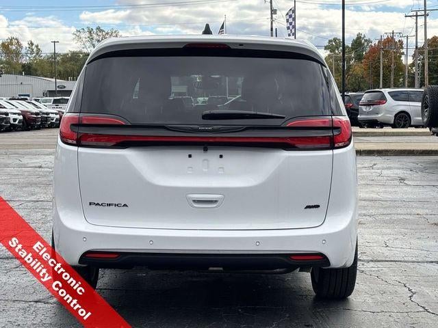2026 Chrysler Pacifica PACIFICA SELECT AWD
