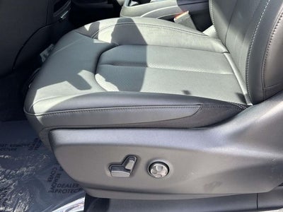2027 Chrysler Pacifica PACIFICA SELECT AWD