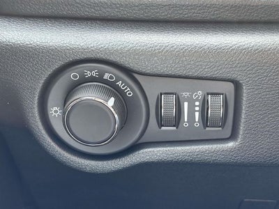 2027 Chrysler Pacifica PACIFICA SELECT AWD