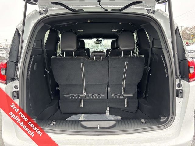 2026 Chrysler Pacifica PACIFICA SELECT AWD