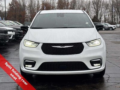 2026 Chrysler Pacifica PACIFICA SELECT AWD