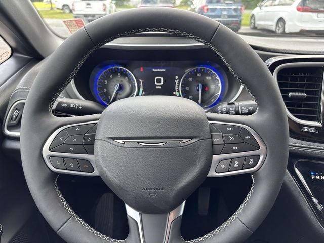 2027 Chrysler Pacifica PACIFICA SELECT AWD