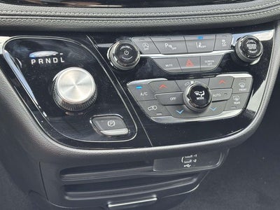 2027 Chrysler Pacifica PACIFICA SELECT AWD