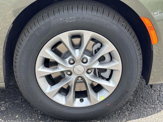 2027 Chrysler Pacifica PACIFICA SELECT AWD
