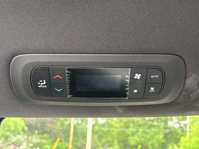2027 Chrysler Pacifica PACIFICA SELECT AWD