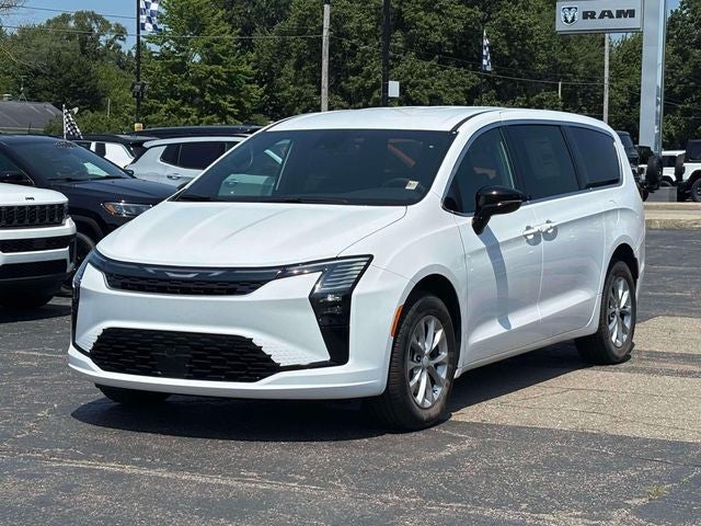 2027 Chrysler Pacifica PACIFICA SELECT AWD