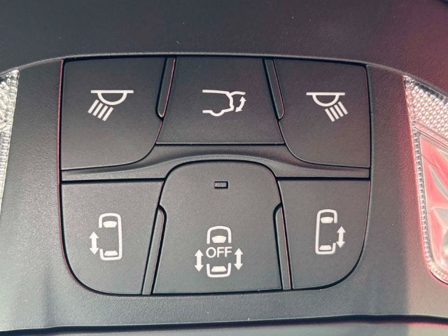2027 Chrysler Pacifica PACIFICA SELECT AWD