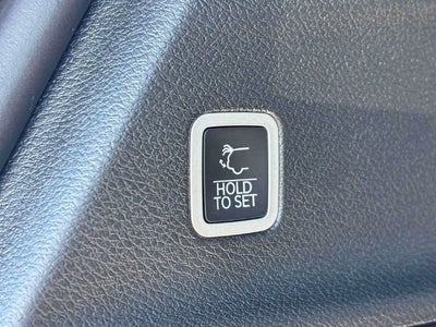 2027 Chrysler Pacifica PACIFICA SELECT AWD