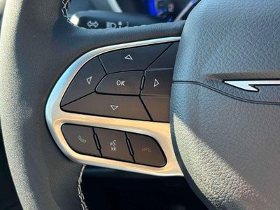 2027 Chrysler Pacifica PACIFICA SELECT AWD