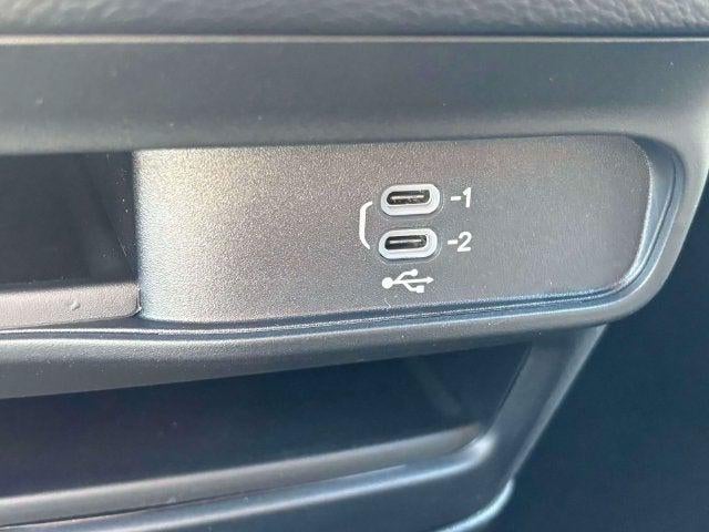 2027 Chrysler Pacifica PACIFICA SELECT AWD