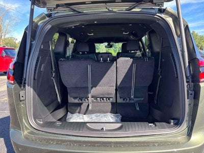 2027 Chrysler Pacifica PACIFICA SELECT AWD