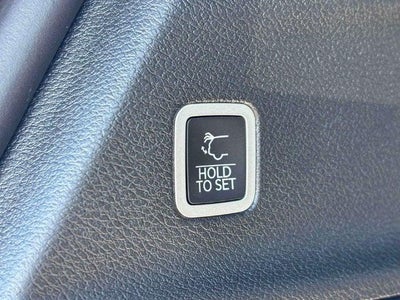 2027 Chrysler Pacifica PACIFICA SELECT AWD