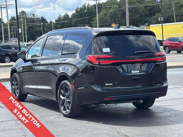 2026 Chrysler Pacifica PACIFICA LIMITED AWD
