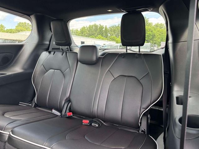 2027 Chrysler Pacifica PACIFICA LIMITED AWD