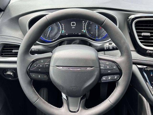 2027 Chrysler Pacifica PACIFICA LIMITED AWD
