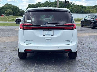 2027 Chrysler Pacifica PACIFICA LIMITED AWD