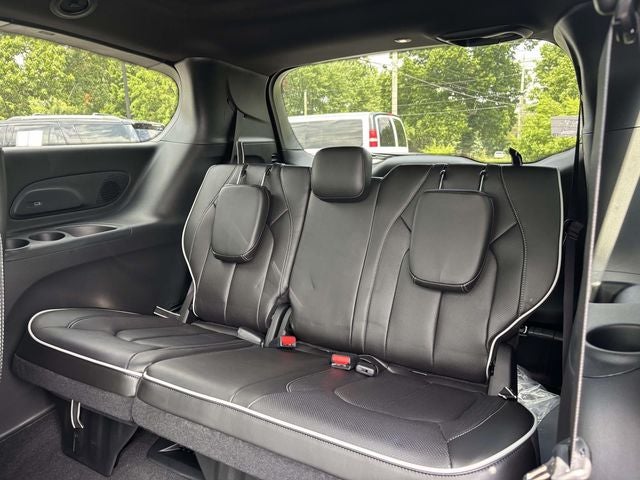2027 Chrysler Pacifica PACIFICA LIMITED AWD