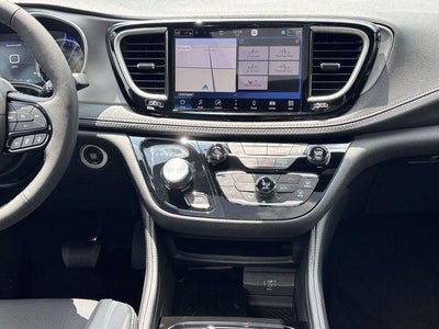 2027 Chrysler Pacifica PACIFICA LIMITED AWD