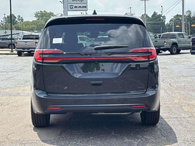 2027 Chrysler Pacifica PACIFICA LIMITED AWD