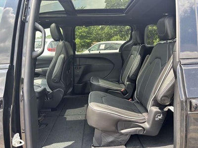 2027 Chrysler Pacifica PACIFICA LIMITED AWD