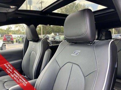 2026 Chrysler Pacifica PACIFICA LIMITED AWD