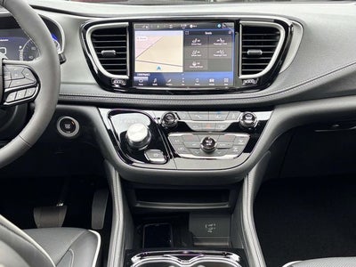 2027 Chrysler Pacifica PACIFICA LIMITED AWD